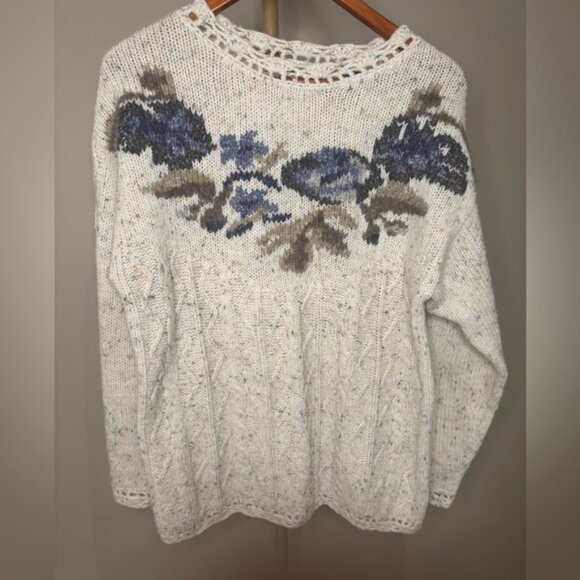 Vintage Weekend Edition Cable Knit Floral Sweater Cottagecore Embroidered Small - Picture 2 of 8